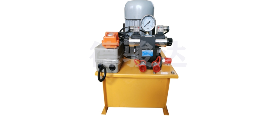 液壓設(shè)備出現(xiàn)卡盤是怎么回事？